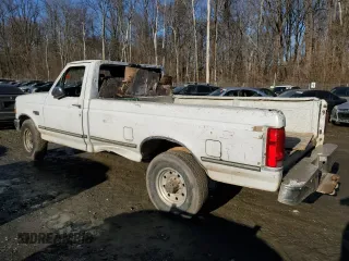 1995 Ford F-250 with VIN 1FTHF25H6SNB59719, listed as a Copart auction lot 42352145 with 0 mi miles and Salvage Title. Bid and sale history available at carsss.com. Image 2.