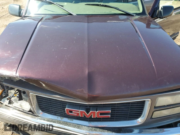 1997 GMC Suburban with VIN 3GKFK16R4VG518331, listed as a Copart auction lot 56241425 with 265,201 mi miles and Non repairable. Bid and sale history available at DreamBid. Image 11.