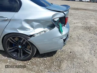2018 BMW M3 with VIN WBS8M9C59J5J78666, listed as a IAAI auction lot 42522076 with 47,940 mi miles and . Bid and sale history available at DreamBid. Image 18.
