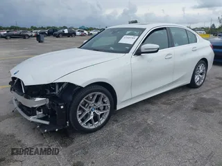 2025 BMW 3 Series 330i with VIN 3MW69CW00S8F10279, listed as a IAAI auction lot 42449705 with 8,908 mi miles and . Bid and sale history available at DreamBid. Image 18.