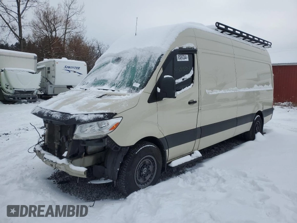 2021 Mercedes-Benz Sprinter Cargo with VIN W1Y4ECHY1MT063686, listed as a Copart auction lot 85093344 with 387,977 mi miles and Salvage Title. Bid and sale history available at carsss.com. Image 2.
