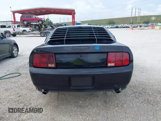 2007 Ford Mustang GT Deluxe with VIN 1ZVFT82HX75212885, listed as a IAAI auction lot 41451483 with 158,566 mi miles. Bid and sale history available at carsss.com. Image 16.