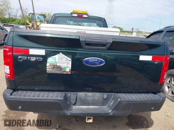 2017 Ford F-150 XL с VIN 1FTMF1C82HKD02039, выставлен на аукционе IAAI как лот 42101837 с пробегом 193 959 миль миль и . История ставок и продаж доступна на DreamBid. Изображение 16.