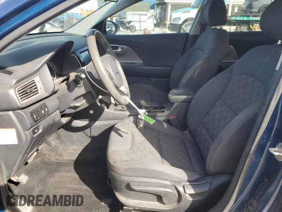2019 Kia Niro LX with VIN KNDCB3LC4K5223128, listed as a Copart auction lot 45723585 with 110,587 mi miles and Salvage Title. Bid and sale history available at DreamBid. Image 7.