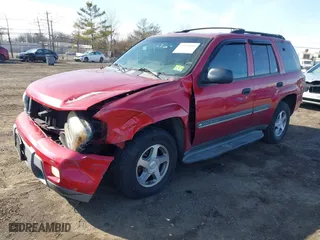 2002 Chevrolet TrailBlazer LS with VIN 1GNDT13S422138585, listed as a IAAI auction lot 41498102 with 1 mi miles. Bid and sale history available at carsss.com. Image 2.