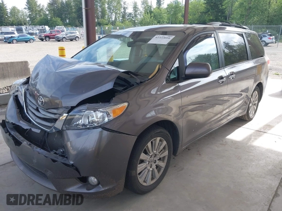 2014 Toyota Sienna Limited z VIN 5TDDK3DC9ES088584, wystawiony jako IAAI lot #42333016 z przebiegiem 115 138 mil mil oraz . Historia ofert i sprzedaży dostępna na DreamBid. Obrazek 2.