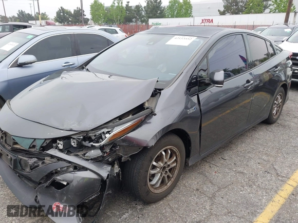 2018 Toyota Prius Plus with VIN JTDKARFP5J3095377, listed as a IAAI auction lot 42153552 with 77,255 mi miles and . Bid and sale history available at DreamBid. Image 15.