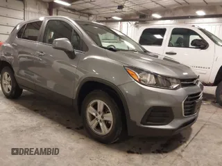 2020 Chevrolet Trax LS with VIN 3GNCJNSBXLL216278, listed as a IAAI auction lot 41416226 with 25,683 mi miles. Bid and sale history available at carsss.com. Image 1.