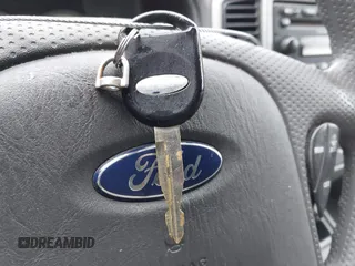 2005 Ford Escape XLT with VIN 1FMCU93125KA41795, listed as a IAAI auction lot 41931869 with 156,421 mi miles and . Bid and sale history available at DreamBid. Image 11.