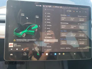 2022 Tesla Model 3 z VIN 5YJ3E1EA4NF304558, wystawiony jako Copart lot #57415935 z przebiegiem 101 771 mil mil oraz Czysty tytuł • Clean title. Historia ofert i sprzedaży dostępna na DreamBid. Obrazek 9.