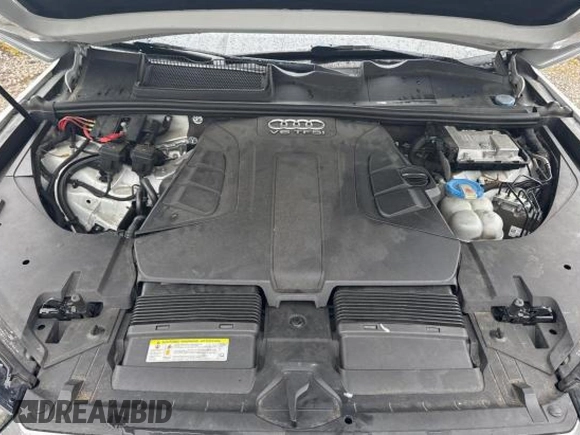 2017 Audi Q7 Premium Plus with VIN WA1LAAF73HD021296, listed as a Copart auction lot 55881465 with 140,164 mi miles and Clean Title. Bid and sale history available at DreamBid. Image 7.