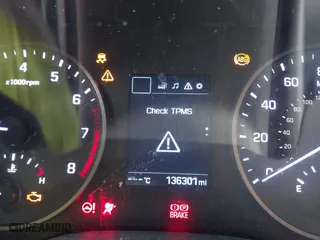 2016 Hyundai Tucson Sport with VIN KM8J33A26GU056164, listed as a IAAI auction lot 41469160 with 136,301 mi miles. Bid and sale history available at carsss.com. Image 15.