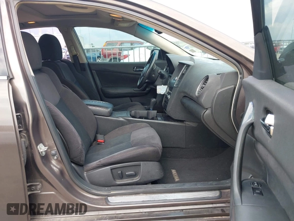 2012 Nissan Maxima S z VIN 1N4AA5AP3CC819247, wystawiony jako IAAI lot #42849206 z przebiegiem 197 994 mil mil oraz . Historia ofert i sprzedaży dostępna na DreamBid. Obrazek 5.