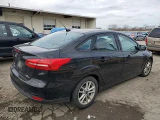 2016 Ford Focus SE z VIN 1FADP3F22GL237773, wystawiony jako Copart lot #49889515 z przebiegiem 131 073 mil mil oraz Szkoda całkowita • Salvage title. Historia ofert i sprzedaży dostępna na DreamBid. Obrazek 3.