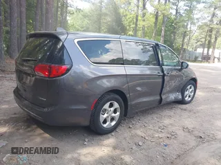 2018 Chrysler Pacifica Hybrid Touring Plus с VIN 2C4RC1H70JR187642, выставлен на аукционе IAAI как лот 42568596 с пробегом 48 907 миль миль и . История ставок и продаж доступна на DreamBid. Изображение 4.