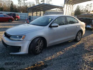 2012 Volkswagen Jetta GLI Autobahn с VIN 3VW567AJ6CM450187, выставлен на аукционе Copart как лот 88864385 с пробегом 197 989 миль миль и Списание • Salvage title. История ставок и продаж доступна на DreamBid. Изображение 1.