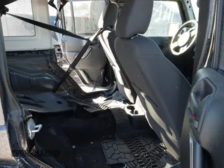 2017 Jeep Wrangler Unlimited Sport with VIN 1C4BJWDG0HL629476, listed as a IAAI auction lot 41408256 with 109,447 mi miles. Bid and sale history available at carsss.com. Image 8.