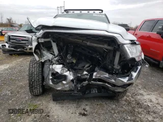 2022 Ram 2500 Tradesman with VIN 3C6UR5HJ8NG346549, listed as a Copart auction lot 77816184 with 43,315 mi miles and Salvage title. Bid and sale history available at DreamBid. Image 5.