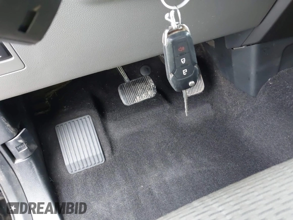 2019 Ford F-150 XL with VIN 1FTEW1C43KFC10164, listed as a IAAI auction lot 42342646 with 93,377 mi miles and . Bid and sale history available at DreamBid. Image 11.
