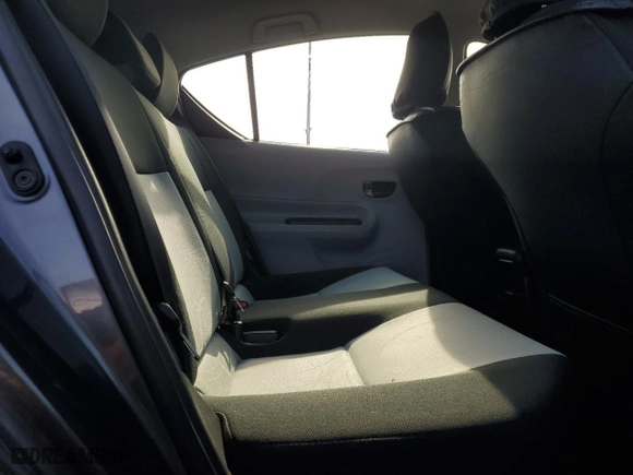 2014 Toyota Prius c One with VIN JTDKDTB31E1563243, listed as a Copart auction lot 54044525 with 130,652 mi miles and Clean Title. Bid and sale history available at carsss.com. Image 11.