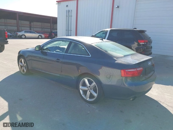 2009 Audi A5 with VIN WAUDK78T29A031144, listed as a IAAI auction lot 41562182 with 82,835 mi miles. Bid and sale history available at carsss.com. Image 3.