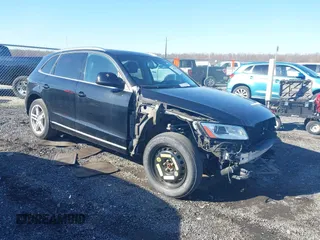 2014 Audi Q5 Premium Plus with VIN WA1LFAFPXEA073202, listed as a IAAI auction lot 41823284 with 98,779 mi miles. Bid and sale history available at carsss.com. Image 1.