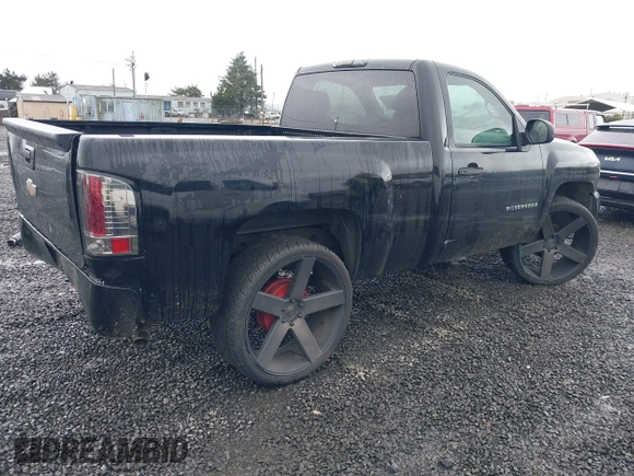 2008 Chevrolet Silverado 1500 Work Truck with VIN 1GCEC14C88Z184649, listed as a IAAI auction lot 41657176 with 110,156 mi miles. Bid and sale history available at carsss.com. Image 4.