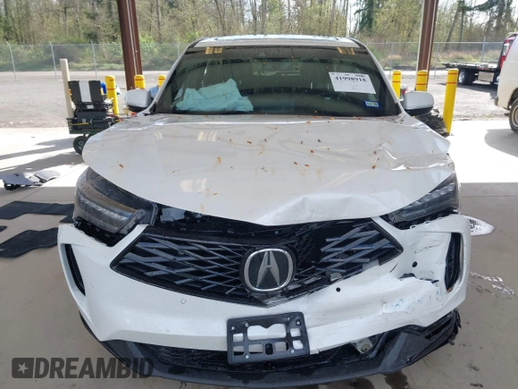 2025 Acura RDX w/A-Spec Pkg with VIN 5J8TC2H63SL010906, listed as a IAAI auction lot 41998918 with 3,061 mi miles. Bid and sale history available at carsss.com. Image 12.