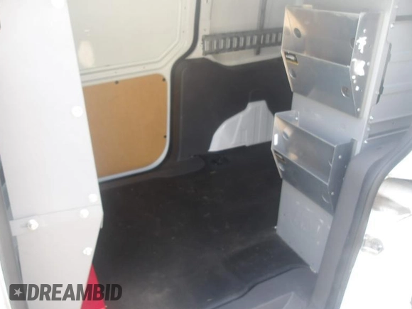 2019 Ford Transit Connect XLT с VIN NM0LS7F25K1425149, выставлен на аукционе IAAI как лот 42567261 с пробегом 92 773 миль миль и . История ставок и продаж доступна на DreamBid. Изображение 9.