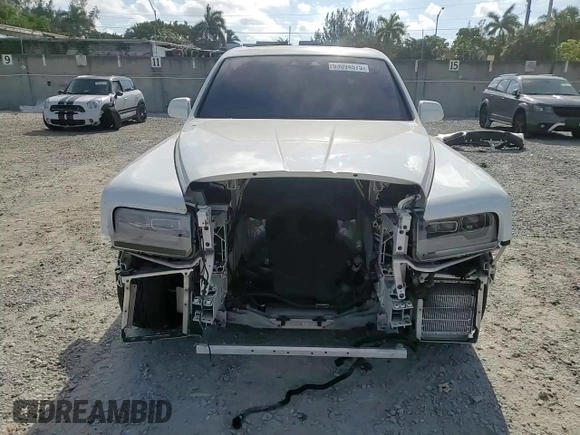 2020 Rolls-Royce Cullinan z VIN SLATV4C00LU202245, wystawiony jako Copart lot #53094575 z przebiegiem 30 809 mil mil oraz Szkody całkowita. Historia ofert i sprzedaży dostępna na DreamBid. Obrazek 15.
