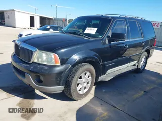 2003 Lincoln Navigator Luxury with VIN 5LMFU28R73LJ05241, listed as a IAAI auction lot 41389382 with 189,318 mi miles. Bid and sale history available at carsss.com. Image 2.