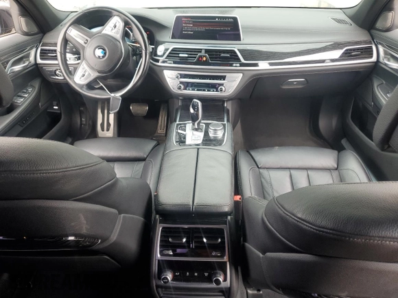 2022 BMW 7 Series 740i with VIN WBA7T2C04NCJ31237, listed as a Copart auction lot 76627214 with 44,630 mi miles and Salvage Title. Bid and sale history available at carsss.com. Image 8.