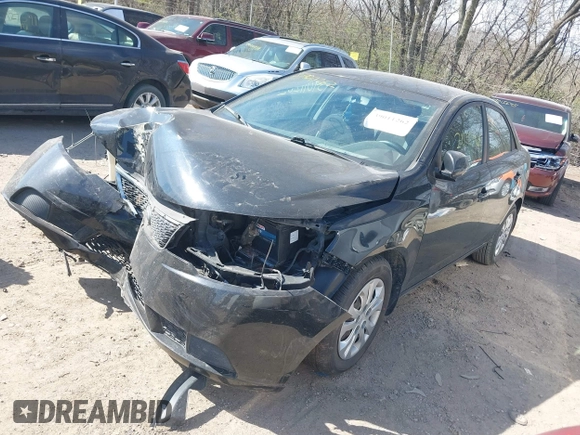 2011 Kia Forte EX with VIN KNAFU4A22B5459846, listed as a IAAI auction lot 39011262 with 201,154 mi miles. Bid and sale history available at carsss.com. Image 2.