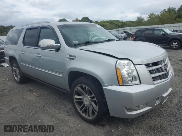2013 Cadillac Escalade ESV Premium z VIN 1GYS4JEF9DR119791, wystawiony jako Copart lot #72402954 z przebiegiem 146 035 mil mil oraz Czysty tytuł • Clean title. Historia ofert i sprzedaży dostępna na DreamBid. Obrazek 4.