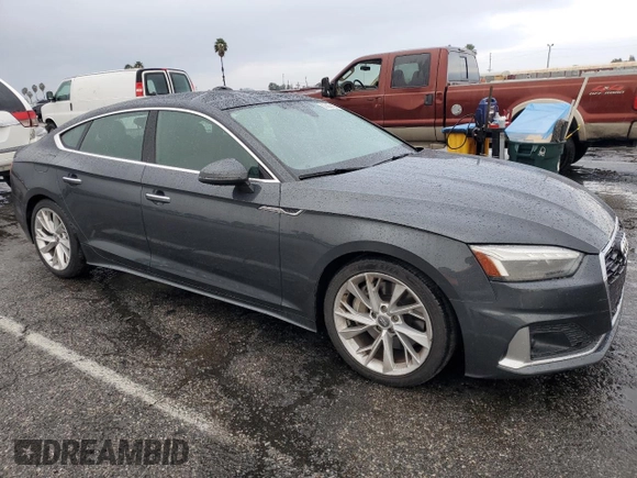 2020 Audi A5 Sportback Premium Plus with VIN WAUCNCF55LA019853, listed as a Copart auction lot 80907423 with 30,866 mi miles. Bid and sale history available at carsss.com. Image 4.