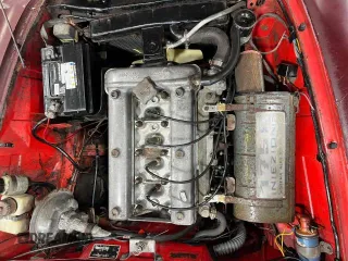 1969 Alfa Romeo Spider z VIN AR1481093, wystawiony jako Copart lot #55366765 z przebiegiem 94 213 mil mil oraz Czysty tytuł • Clean title. Historia ofert i sprzedaży dostępna na DreamBid. Obrazek 7.