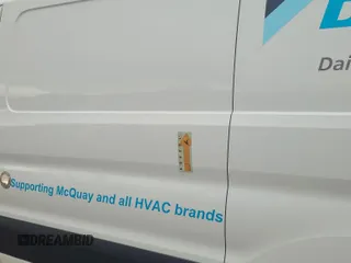 2020 Ford Transit Cargo с VIN 1FTBR2YG9LKB09125, выставлен на аукционе IAAI как лот 42720871 с пробегом 98 738 миль миль и . История ставок и продаж доступна на DreamBid. Изображение 27.