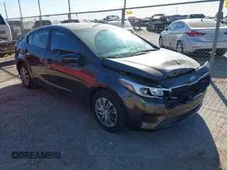 2018 Kia Forte LX with VIN 3KPFL4A72JE207860, listed as a IAAI auction lot 41683785 with 122,475 mi miles. Bid and sale history available at carsss.com. Image 1.