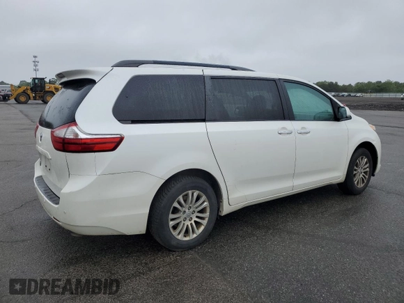2016 Toyota Sienna XLE with VIN 5TDYK3DC8GS748036, listed as a Copart auction lot 60047235 with 147,203 mi miles and Salvage title. Bid and sale history available at DreamBid. Image 3.
