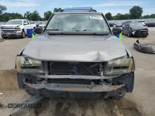 2006 Chevrolet TrailBlazer LS with VIN 1GNDS13S762115987, listed as a Copart auction lot 58475494 with 199,475 mi miles and Salvage Title. Bid and sale history available at DreamBid. Image 5.