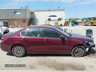 2010 Honda Accord LX z VIN 1HGCP2F36AA095943, wystawiony jako IAAI lot #42226801 z przebiegiem 160 332 mil mil oraz . Historia ofert i sprzedaży dostępna na DreamBid. Obrazek 14.