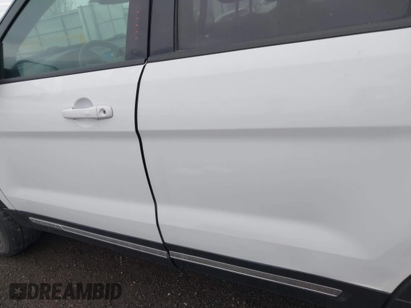 2016 Ford Explorer XLT with VIN 1FM5K8D86GGB65725, listed as a IAAI auction lot 41857272 with 91,410 mi miles. Bid and sale history available at carsss.com. Image 14.