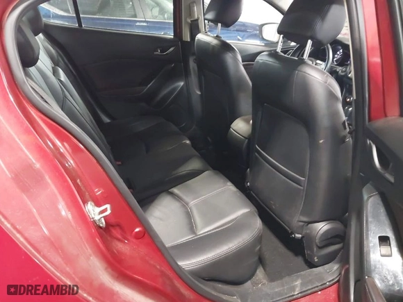 2018 Mazda Mazda3 4-Door Touring with VIN 3MZBN1V32JM197302, listed as a IAAI auction lot 41788089 with 44,584 mi miles. Bid and sale history available at carsss.com. Image 8.