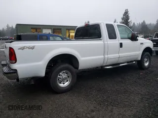 2003 Ford Super Duty F-250 XL with VIN 1FTNX21L63EC71321, listed as a Copart auction lot 83450654 with 112,486 mi miles and Salvage Title. Bid and sale history available at carsss.com. Image 3.
