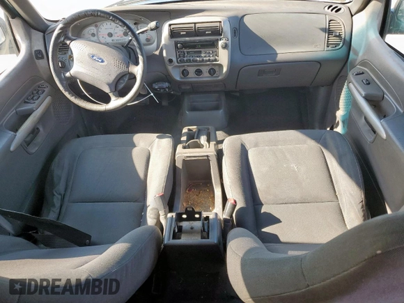 2001 Ford Explorer Sport Trac z VIN 1FMZU67E91UB98308, wystawiony jako Copart lot #58037835 z przebiegiem 163 398 mil mil oraz Czysty tytuł • Clean title. Historia ofert i sprzedaży dostępna na DreamBid. Obrazek 8.