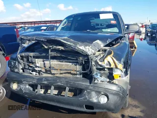 2003 Dodge Dakota Sport with VIN 1D7HL38X53S381338, listed as a IAAI auction lot 38840426 with 130,846 mi miles. Bid and sale history available at carsss.com. Image 6.