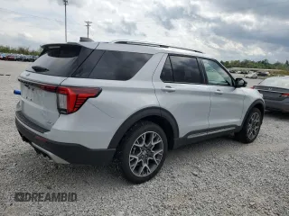 2025 Ford Explorer Platinum with VIN 1FMWK8HC6SGB57457, listed as a Copart auction lot 53721195 with 4,956 mi miles and Salvage title. Bid and sale history available at DreamBid. Image 3.