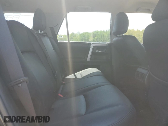 2018 Toyota 4Runner SR5 with VIN JTEBU5JR3J5517980, listed as a Copart auction lot 52651355 with 170,335 mi miles and Salvage Title. Bid and sale history available at carsss.com. Image 11.