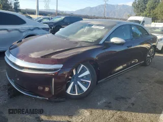 2023 Lucid Air Grand Touring z VIN 50EA1GBA1PA001190, wystawiony jako Copart lot #86923954 z przebiegiem 9658 mil mil oraz Szkody całkowita. Historia ofert i sprzedaży dostępna na DreamBid. Obrazek 1.