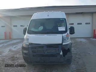 2018 Ram ProMaster Cargo with VIN 3C6URVJGXJE153615, listed as a IAAI auction lot 41309702 with 122,597 mi miles. Bid and sale history available at carsss.com. Image 12.